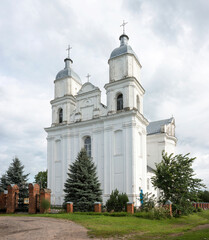 Fototapeta na wymiar Catholic Church of the Holy Trinity in the village Dunilovichi, Belarus