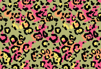 Fototapeta na wymiar Seamless leopard fur pattern. Fashionable wild leopard print background. Modern panther animal fabric textile print design. Stylish vector color illustration