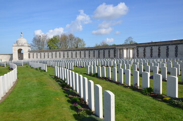 Tyne Cot Cemetery near Ypres, Belgium. It is one of the largest Commonwealth cemeteries in the world. - 539595291
