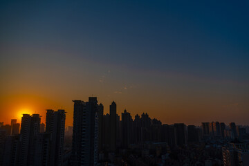 Obraz premium 大都会の夕暮れ