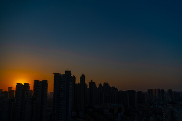 Obraz premium 大都会の夕暮れ