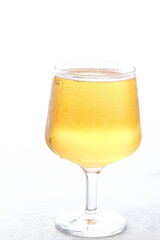 よく冷えたビールのグラス