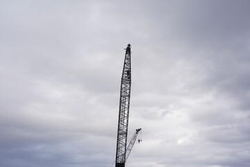 クレーン　工事　クレーン車　高所作業　吊り上げ　車両
