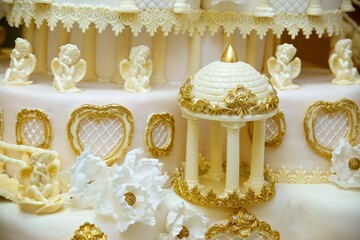 Elegant cake for wedding celebration
