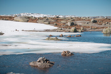 Le long de la Lyseveien