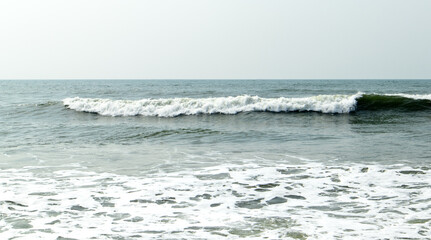 Fototapeta na wymiar Bay of Bengal from the Marina Beach, Chennai