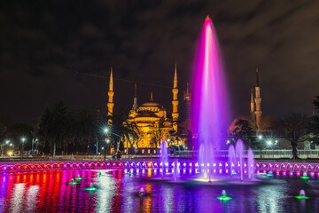 Fototapeta na wymiar Night view of the Istanbul