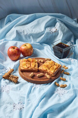 Toasted bread with peanut butter and apple. Quick and healthy breakfast ideas.