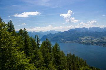 Fototapeta na wymiar Lake Traunsee seen from Gmundnerberg, Salzkammergut, Upper Austria, Austria