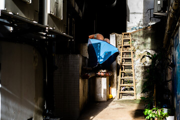 A ladder in an alley