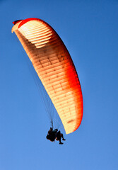 Two seater paraglider in flight, Interlaken, Swiss Alps, canton Bern, Switzerland, Europe