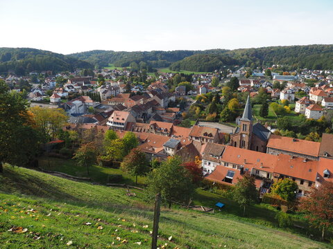 Bitsch  - Bitche - Ville de Bitche im Herbst