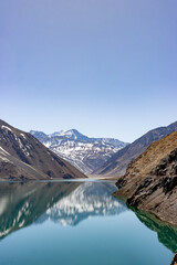 Cajon del Maipo no Chile fotografado na Primavera