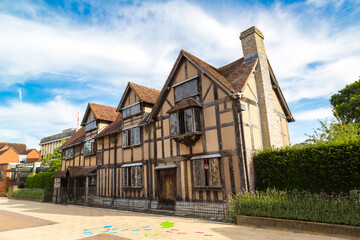 Shakespeares Birthplace in Stratford-upon-Avon - obrazy, fototapety, plakaty