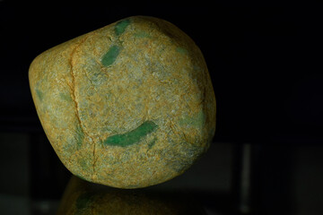 Real jade That is the original jade ball Green and rare, expensive	