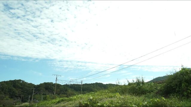 秋の東海道本線 安土～能登川を走る特急ワイドビューひだ