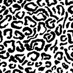 Leopard skin artwork imitation print. Vector seamless black and white pattern.