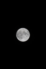full moon in the night sky © this is Leitzaa