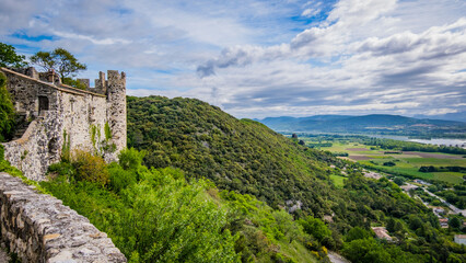 Fototapeta na wymiar View on the medieval fortress of Rochemaure and the surrounding countryside in the South of France (Ardeche)