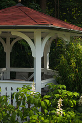 Pavillon im Garten
