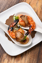 Thai food, Shrimps with Shiitake mushrooms