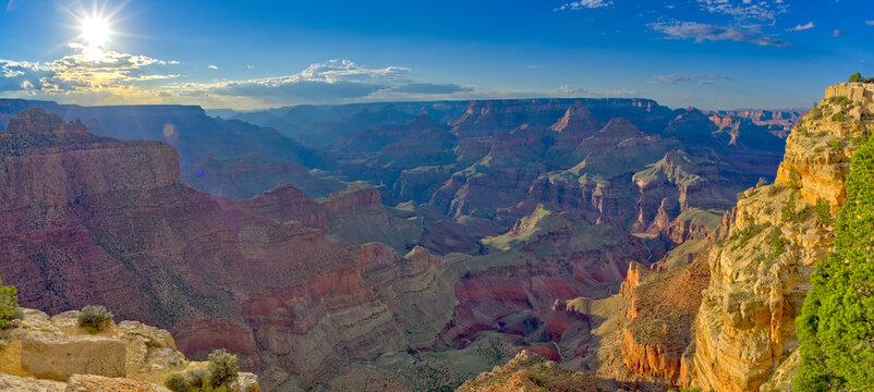 Grand Canyon viewed from the cliffs west of Moran Point with Coronado Butte on the far left, Grand Canyon National Park, UNESCO World Heritage Site, Arizona