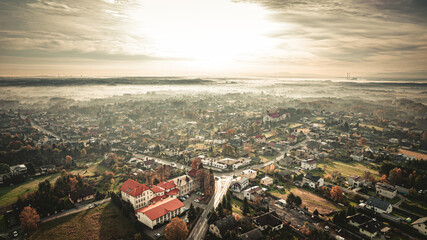 nowoczesna wieś Czyżowice w Gminie Gorzyce na Śląsku w Polsce, panorama jesienią z lotu ptaka © Franciszek