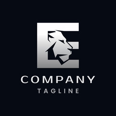 Naklejka premium Letter E Lion Head Logo Design