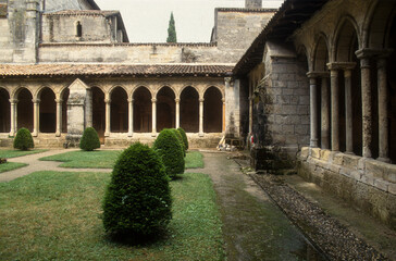 Fototapeta na wymiar Abbaye, Saint Émilion , 33, Gironde, France