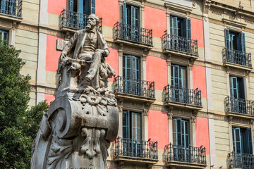 Das Denkmal von Frederic Solar an der La Rambla in Barcelona, Spanien
