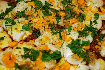 Pizza de huevo duro y perejil