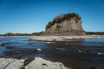 Tuinposter Landscape view of Tower Rock on Mississippi River © Cavan