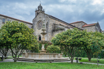 Fototapeta na wymiar Church and convent of San Francisco in the city of Pontevedra in Galicia, Spain.