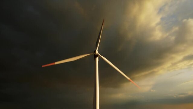 Wind farm turbines - Advantages of wind energy