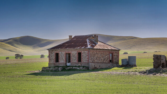 Midnight Oil House - abandoned house which was used for the rock band Midnight Oil's cover of their Diesel and Dust album in 1987 