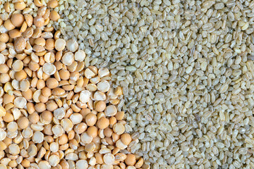 Mixed raw cereals from different types of plants