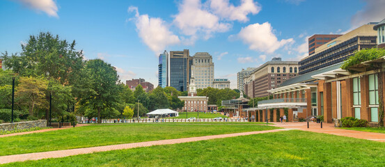 Obraz premium Independence Hall in downtown Philadelphia, Pennsylvania