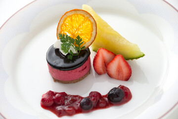 コース料理のデザート・スイーツ