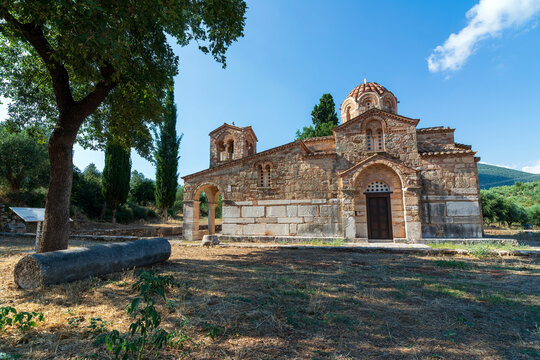 The temple of Zoodochos Pigi of Samarina, Messinia, Greece