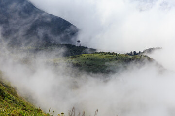 白山　雲の切間