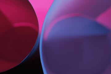 Curvas concèntricas de papel de oficina con luz de color de superficie, con diseño de borde en...