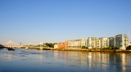 Naklejka premium Albert Bridge over the River Thames, London, England.