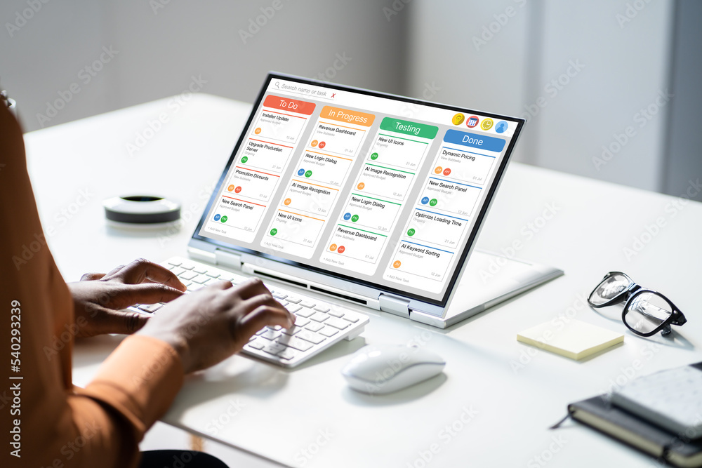 Poster Kanban Project Schedule Management Software App