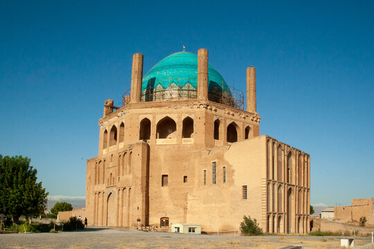 Soltanieh Dome