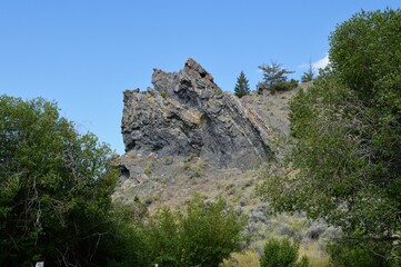 Fototapeta na wymiar Rocky Mountain Outcrop