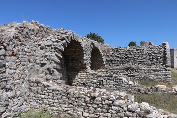 stare kamienie ruiny zamku  © Piotr