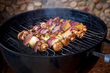 grilled vegetables on the grill