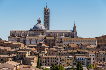 Fototapeta na wymiar Siena, Tuscany, Italy, The medieval city centre of Siena with the cathedral Duomo di Siena