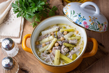 Siveydiz; (Turkey - Antep Style Local Food) is an Antep dish made with fresh garlic and lamb. Turkish name; Siveydiz
