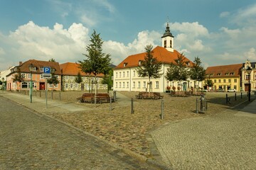 Angermünde - Marktplatz mit Rathaus